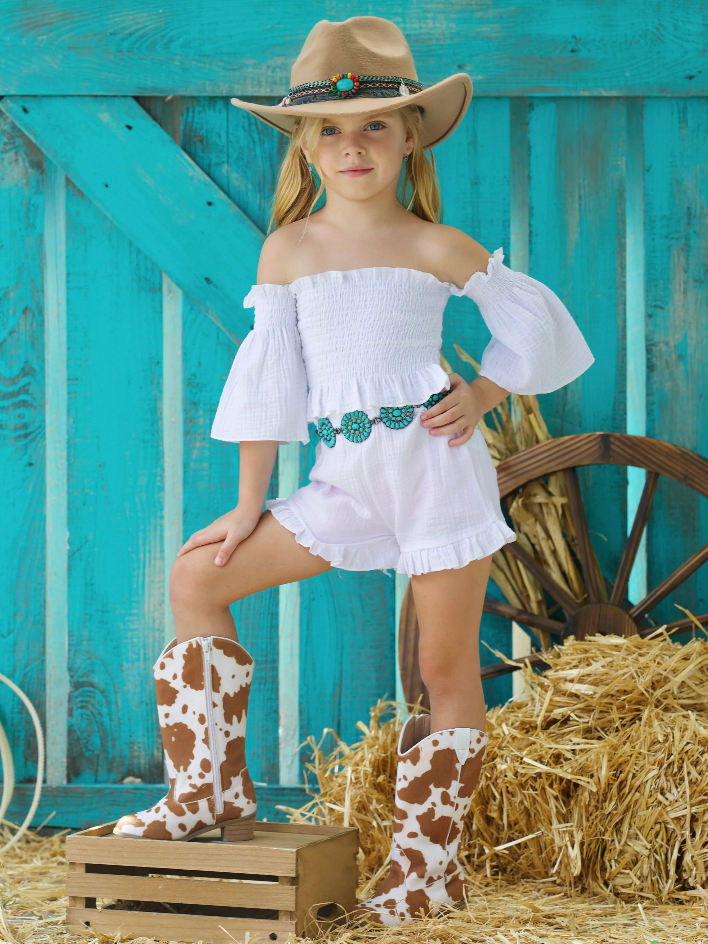 Comfy For Spring Smocked Top And Ruffle Short Set - Image 4