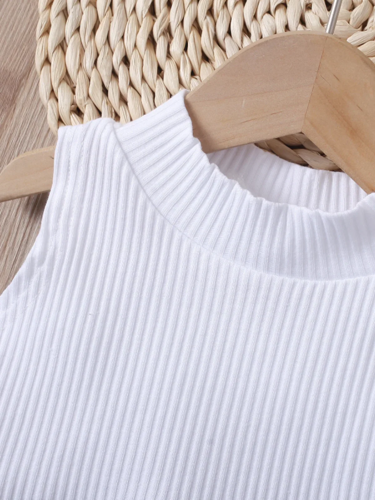 Classic Casual Tank and Pleated Denim Skirt Set - Image 3