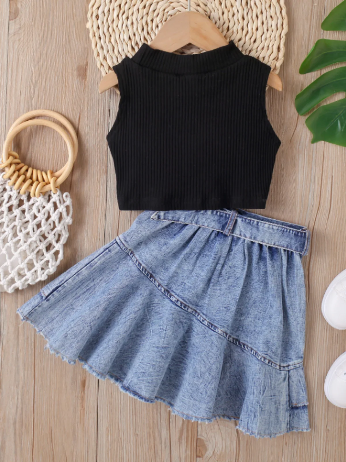 Classic Casual Tank and Pleated Denim Skirt Set - Image 5