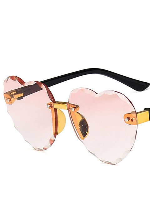 Keep Her Special Heart Lens Sunglasses - Image 3